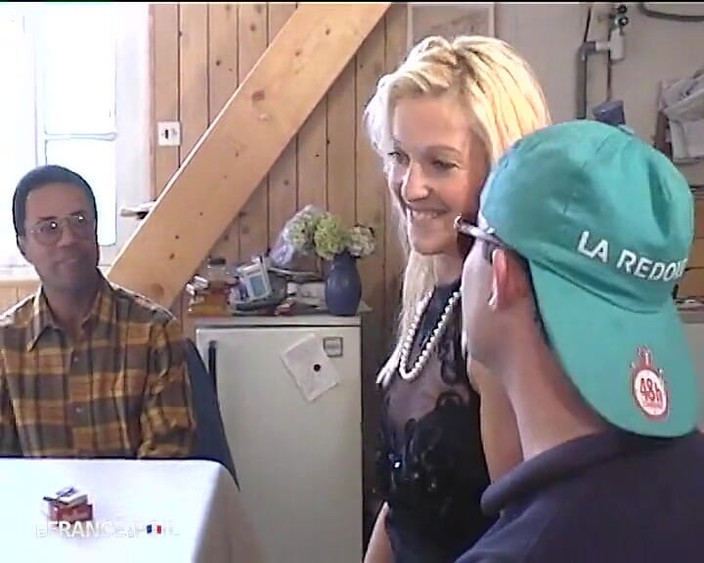 French Family Secrets: Очень особый день рождения