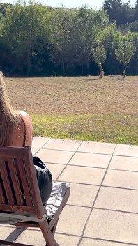 Adik tiri menggoda abang tiri selepas kopinya di bilik hotel - Hermione Cringe