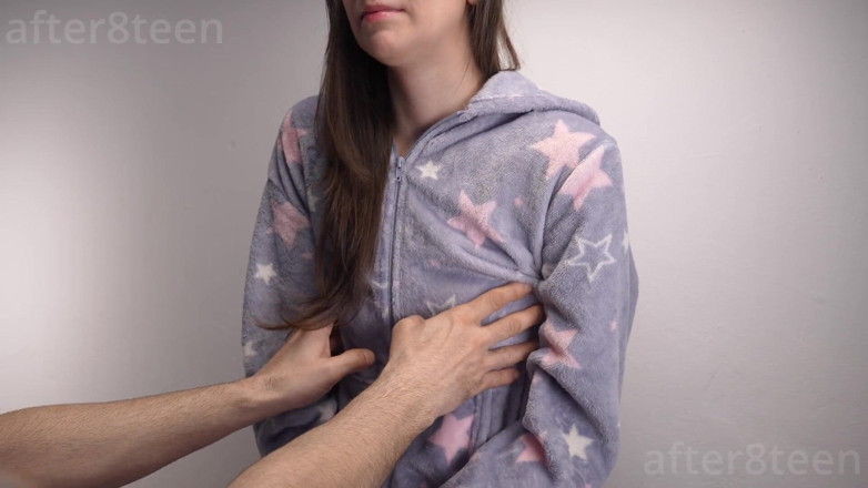 After8Teen: Un prieten al tatălui meu vitreg a ejaculat înăuntru. Ce să...