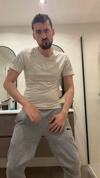 Hot Stepdaddy Showing off and Cuming Like Crazy