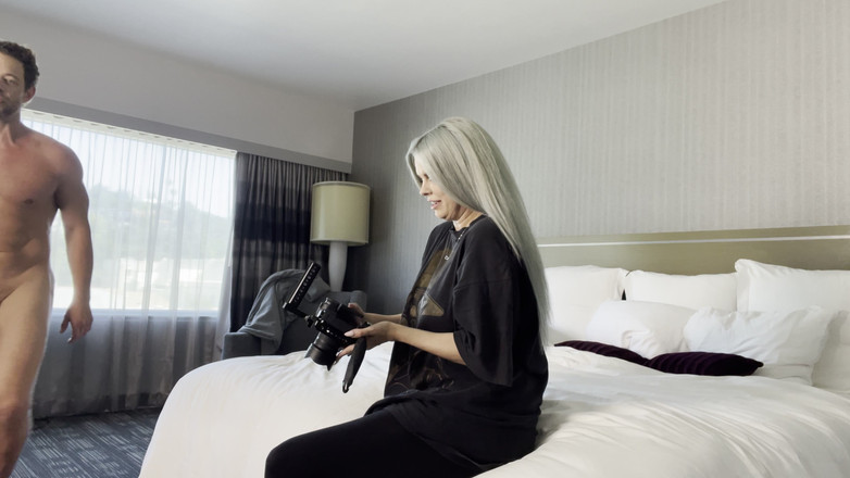 Sensual productions: Sexy blondýnka dělá hotelová sextape s hung hřebcem