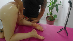 Esperanzitaluton: Masérka zapne klienta a šuká ji