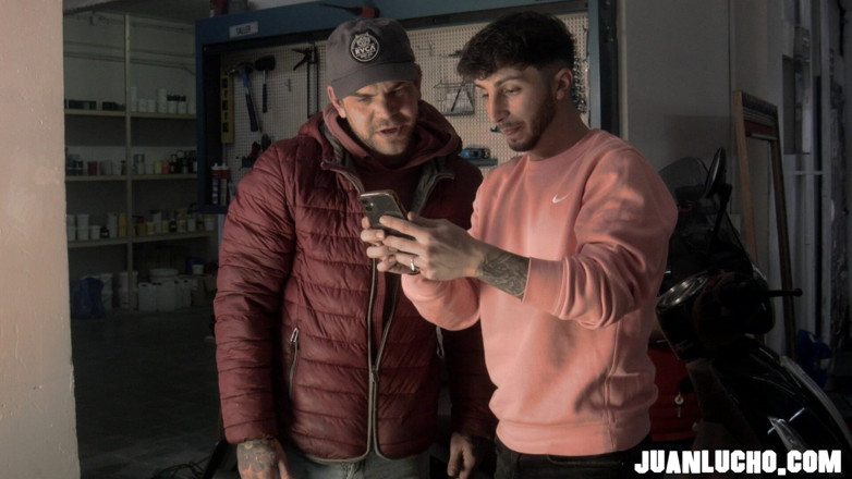 Juan Lucho Gay: Zwei Freunde in Der Mechanik
