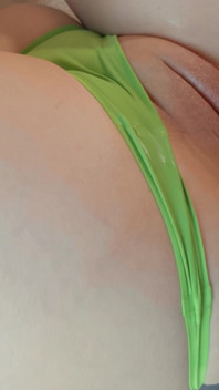 Extrémní Panty Fuck a Creampie Se Žhavým Teasingem Kundy