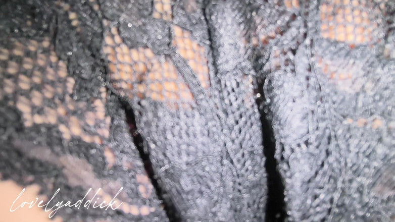 Lovelyaddik: Meine schöne mitbewohnerin im hostel, ich sah ihre haarige pinkies-muschi.