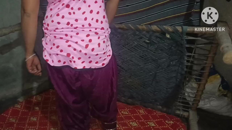 Savita5343: Desi bhabhi knullade doggy style av devar