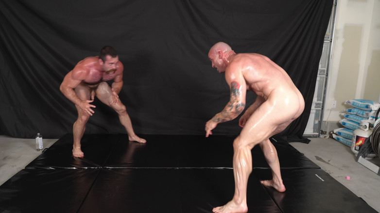Jake Switch - Gay: Oiled Nude Muscle Wrestling