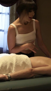 Transfixed - meine cis-masseuse whitney wright ölte mich ein und lutschte meinen schwanz!