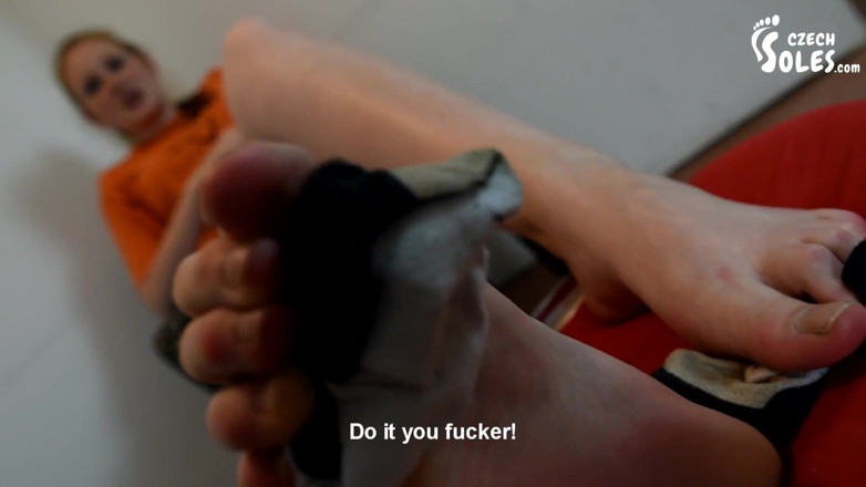 Czech Soles - foot fetish content: Špinavé boty, ponožky a ponížení nohou