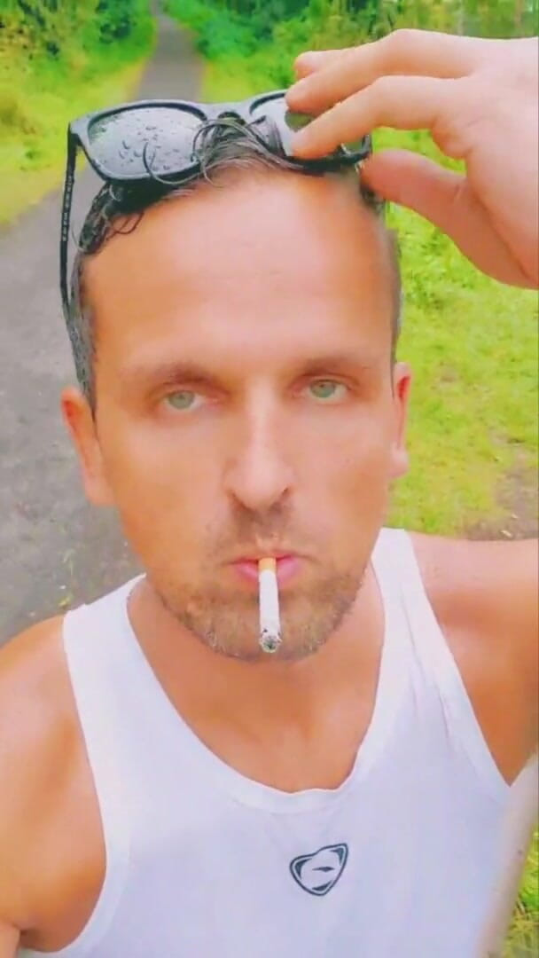 Slutboyben: Ngentot kontol di rain shower