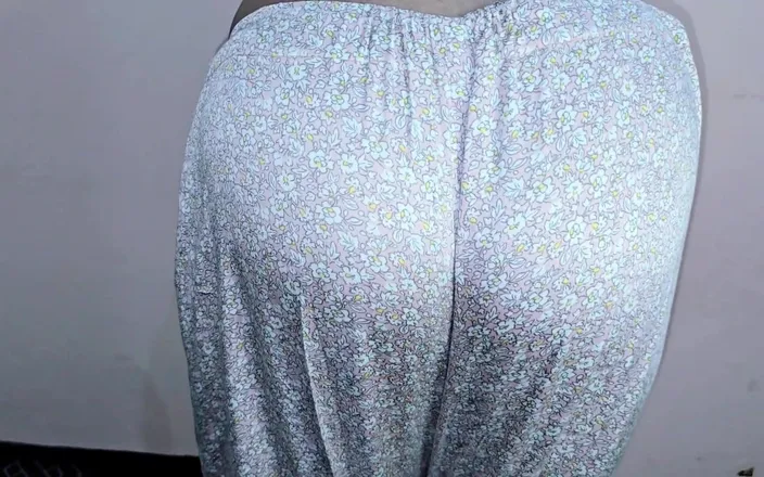 Sairaxsaim: House Owner Fucking Beautiful Desi Maid-load Moaning Hindi Audio