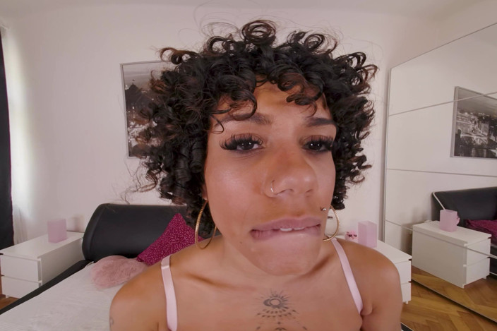 All anal VR: Beautiful Mih Nimfetinha Likes It in the Ass