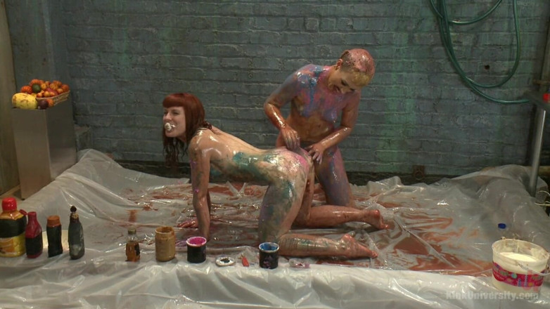 Kink University: Sploshing sexy Sensation mit Essen zum Spielen und Schmerz