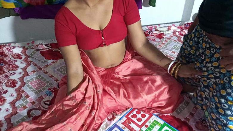 FireeCouple: भाभी के साथ लुडो खेल, विजेता लाभ लेता है