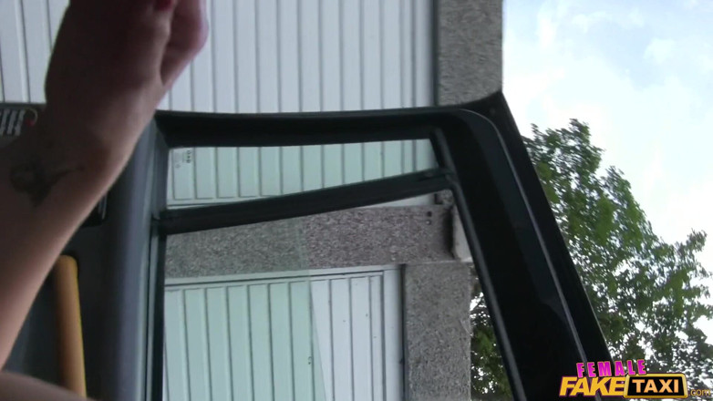 Fake Taxi: Fałszywa taksówka - chętny kierowca żyje swoją najdzikszą fantazją porno