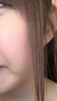 A Beautiful Girl Who Came to Tokyo Makes Her Miraculous Av Debut! -3