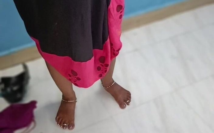 Tamil lesbian: Saree Wearing Hot New Aunty