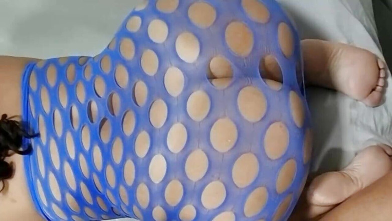 Minhaesposaparaoutro: 陌生人让我的妻子饥渴地展示她的大屁股