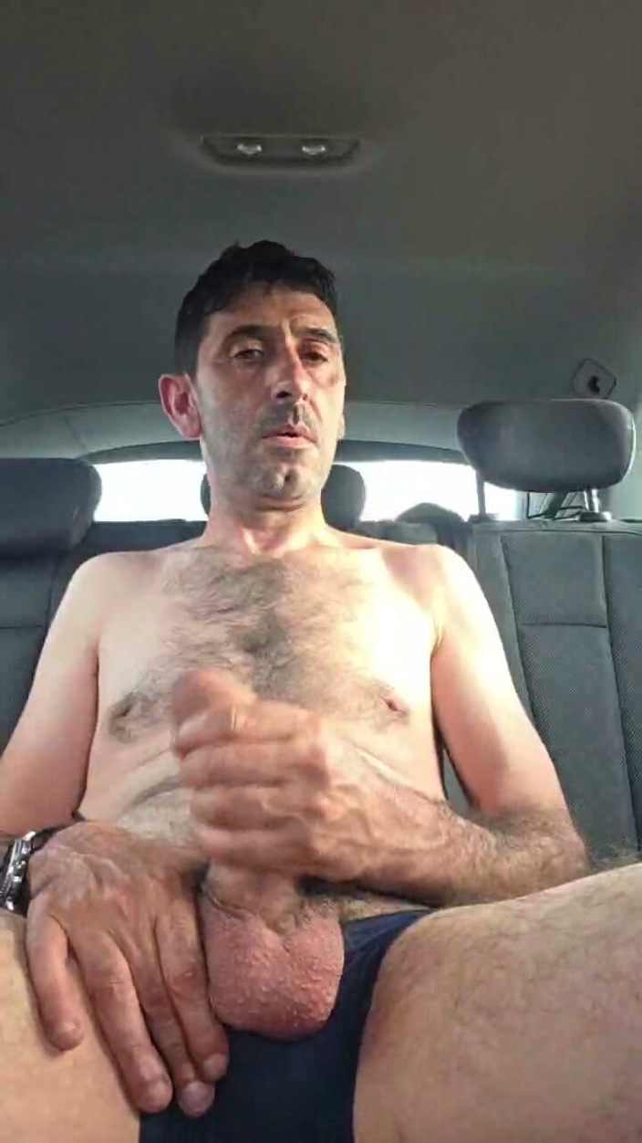 Crx2: Straight Guy Masturbates in the Car in Underpants