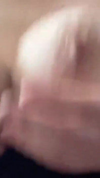 Bbw culona in chiacchiere sporche spremendo le mie grandi tette