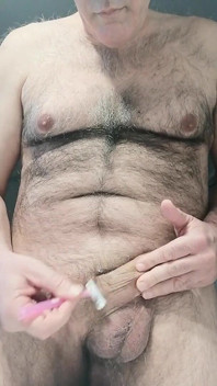내 자지를 면도하고 내 예배당에 비누를 넣고 좋은 핸잡을 줘