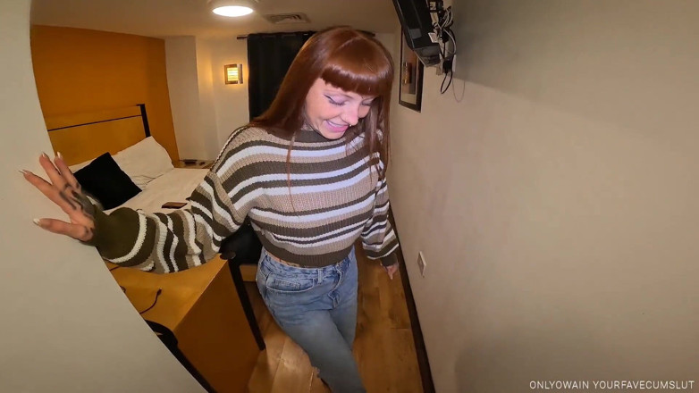 Yourfavecumslut: La puttana affamata di piscio viene usata come toilette