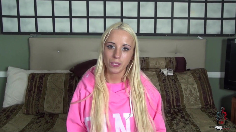Get your knees Dirty: Aspen Romenoff stops by to drain his balls