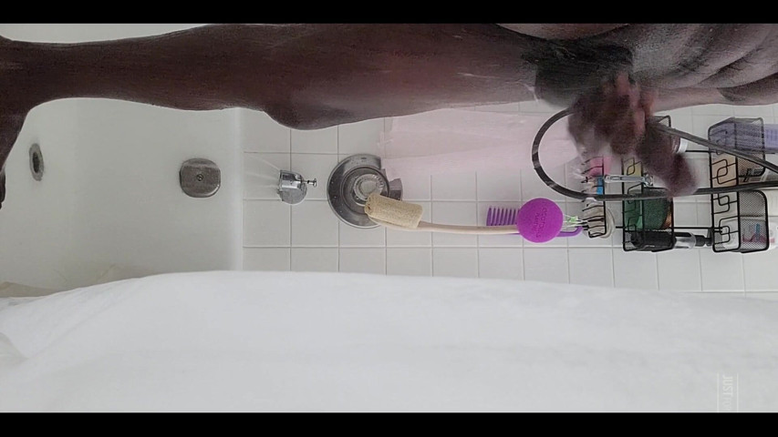 Shower Fun (SirMaxxximus)