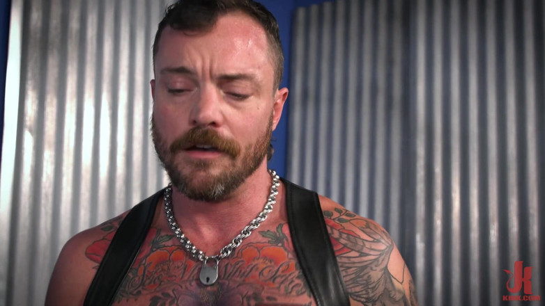 Kink men series: 地牢狗式