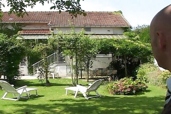 Monde Francais: Французскую медсестру с рыжими волосами шпилят как никогда раньше