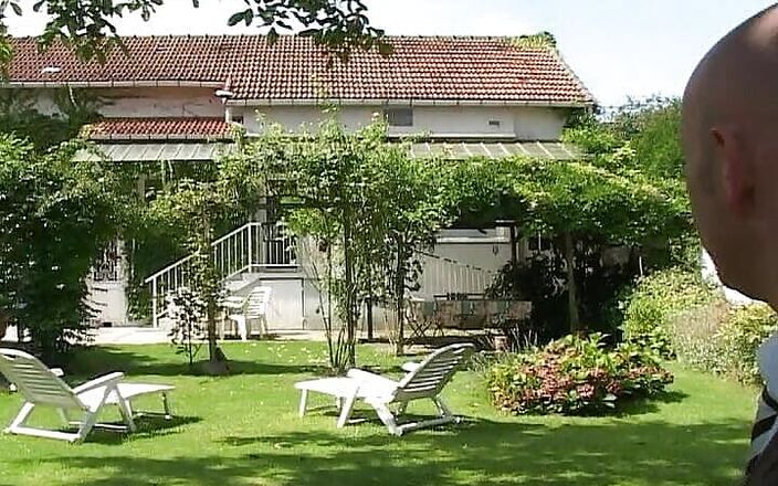 Monde Francais: Kızıl saçlı Fransız hemşire daha önce hiç olmadığı kadar sikiliyor