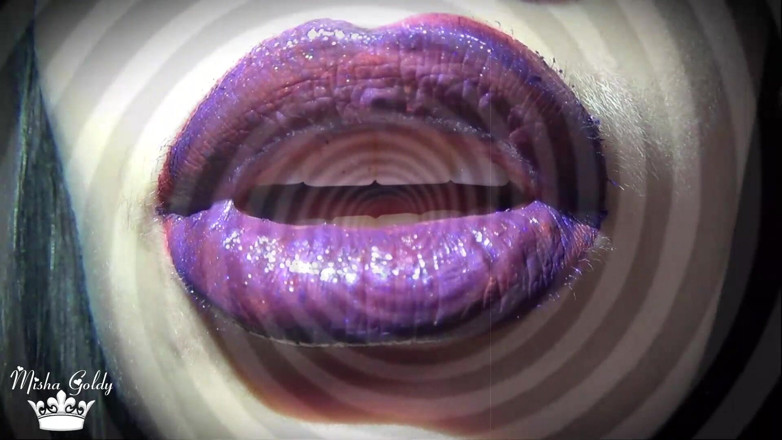 Goddess Misha Goldy: My Purple Magic Lips Making You Crazy