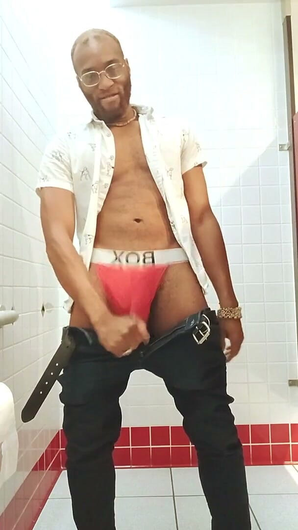 Kennie Jai: Szybki sikanie Vid w Red Jock!