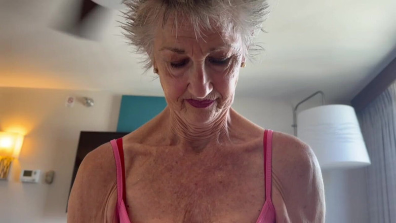 FromThisNight: Потираю його член, а потім момент інтромісії