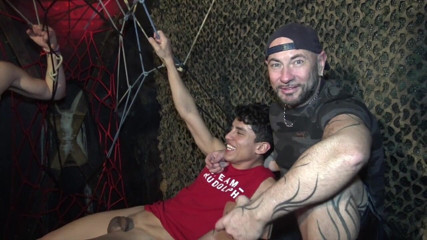 Fucked bareback for the first time: Ndoim Santana follada a pelo por Koldo Goran
