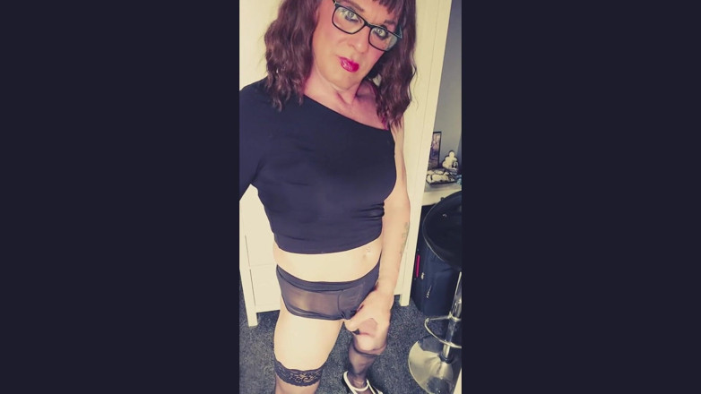 Juniperberi29: Crossdressing Juniper Beri