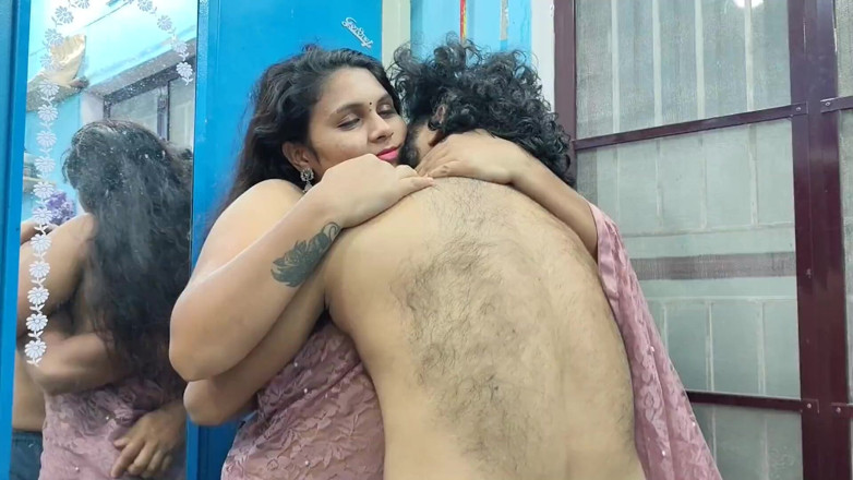 Vaigavarun45: Sexy Lady Seduce a Boy to Fuck