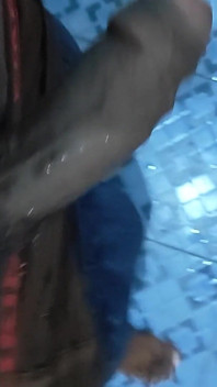 Tamil10inches grote zwarte lul spetter pissessie