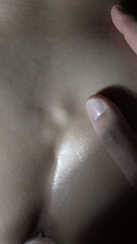 Kiedy biorę go od tyłu, cieszę się tym dwa razy i uwielbiam spermę na moich piersiach