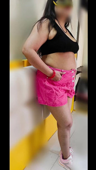 뉴델리 카메라 촬영 모델