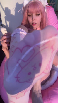 This Lingerie Feels so Tight on My Warm Pussy