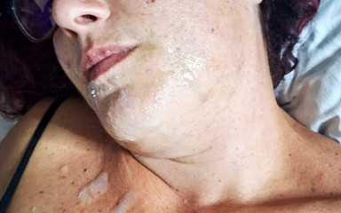 Chupita84: Chupita84 Linsă futută și umplută de spermă pe față