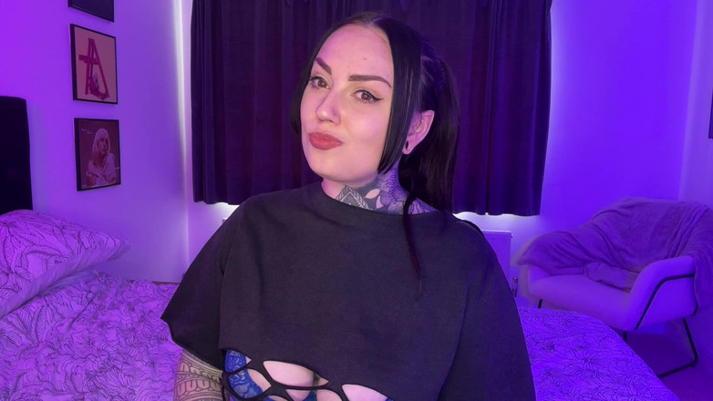 Miss Valentina: Видалити свою інформацію