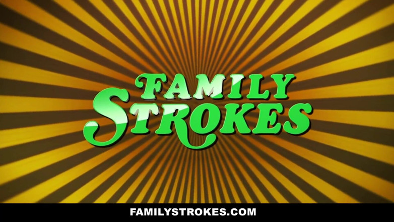Family Strokes: Teen cutie Taylor Reed gets surprised by big step-bro in...