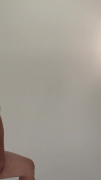 Melody Doet Een Fotoshoot Met Slaaf Sletje