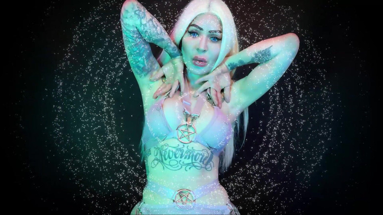 Baal Eldritch: Kambuh &amp; merusak: belanja foya-foya, pesta seks, kecanduan porno, findom