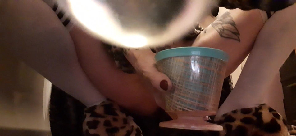 PandoraSG: 为奴隶潮吹饮料