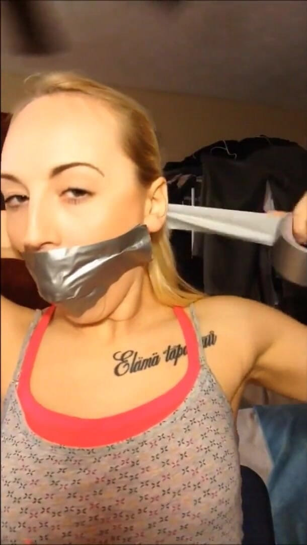Selfgags classic: Ich bin dein geknebeltes kleines geheimnis!