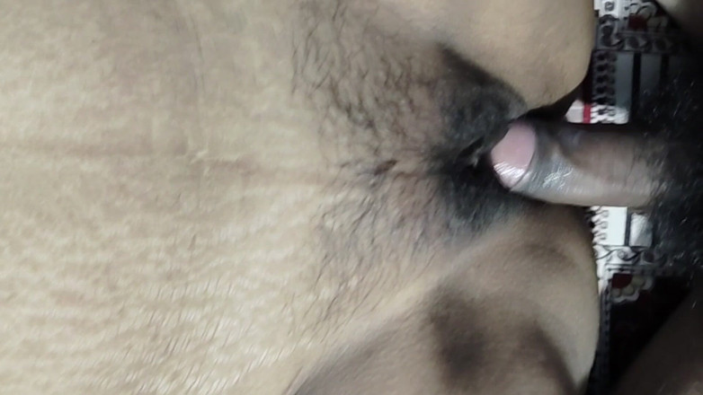 Varma gi: Video Panas Romantik Video