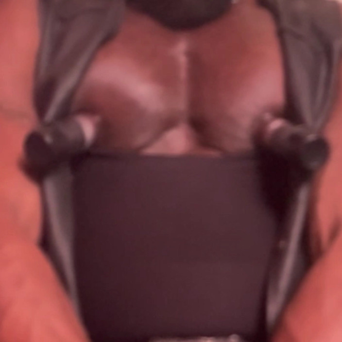 Black Muscle Stepdad: Titpump Leads to Titplay